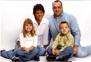 Ami and Gary Ransdell Family Picture