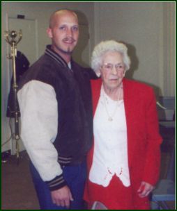 Clinton and Lillian hole picture