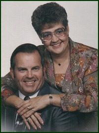 Sylvia and Raymond family Picture